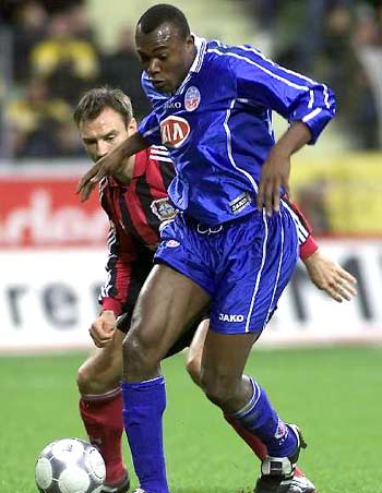 諾的回歸充 諾的回歸充